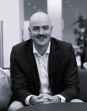 new profile pic Axel b-w